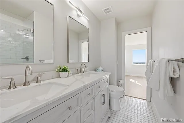 21879 E Davies Circle Aurora, CO 80016