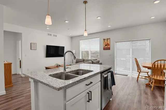 991 Horsetail Loop Elizabeth, CO 80107