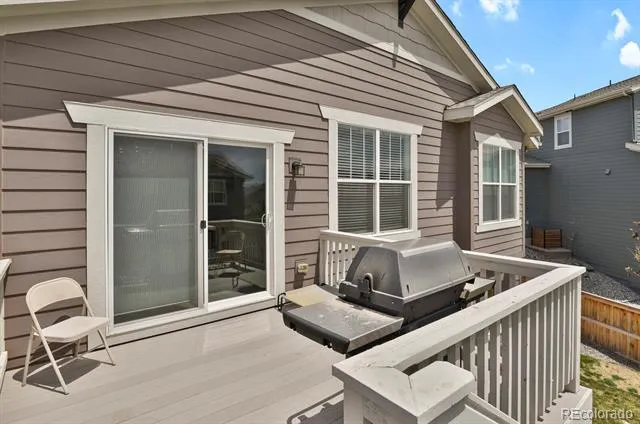 991 Horsetail Loop Elizabeth, CO 80107