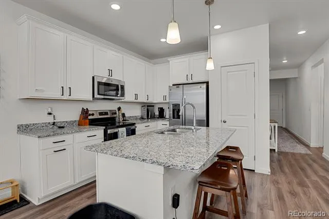991 Horsetail Loop Elizabeth, CO 80107