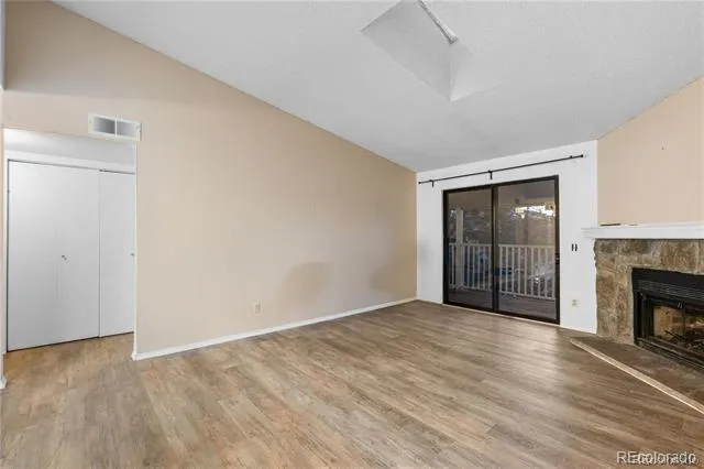 910 S Walden Street #206 Aurora, CO 80017