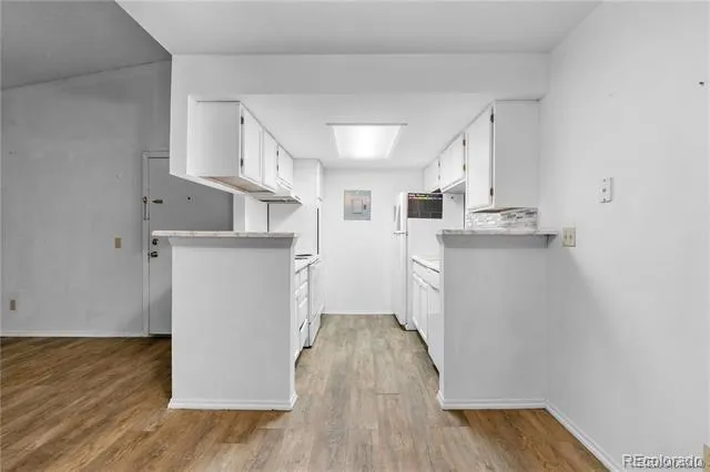 910 S Walden Street #206 Aurora, CO 80017