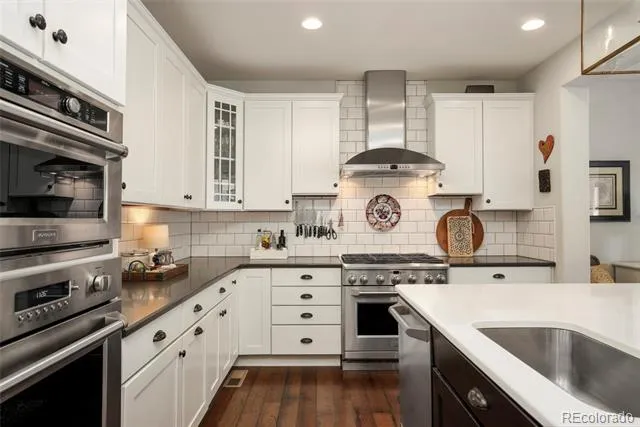1108 Starglow Place Highlands Ranch, CO 80126