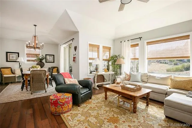 1108 Starglow Place Highlands Ranch, CO 80126