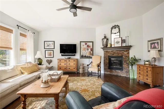1108 Starglow Place Highlands Ranch, CO 80126