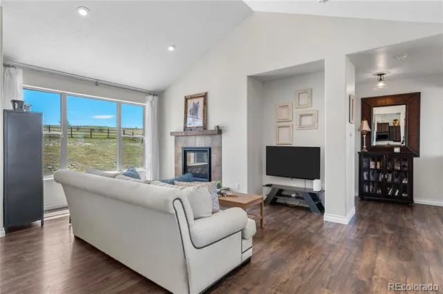 33280 Wyndham Circle Elizabeth, CO 80107