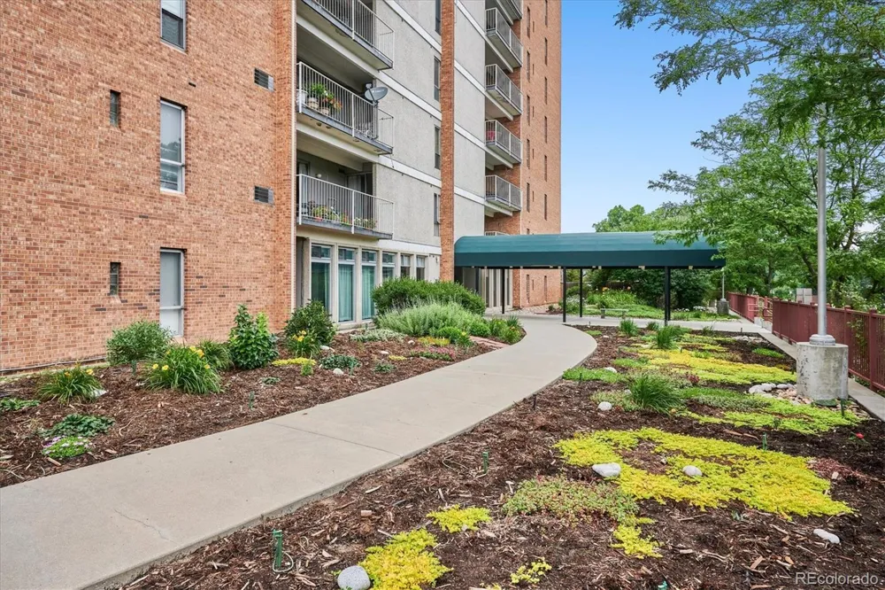 955 Eudora Street #808E Denver, CO 80220