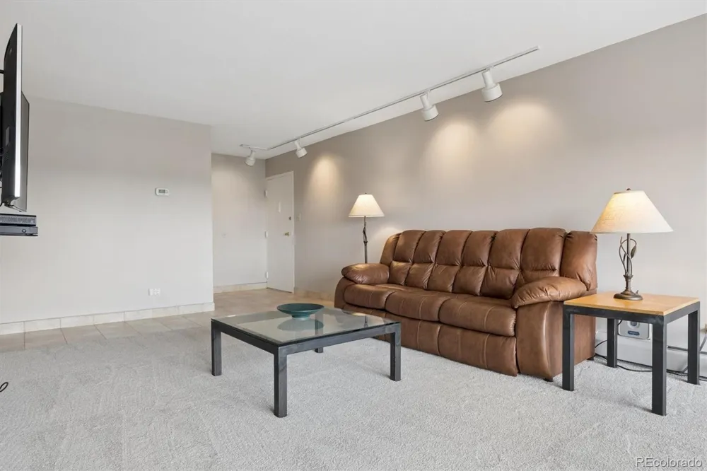 955 Eudora Street #808E Denver, CO 80220
