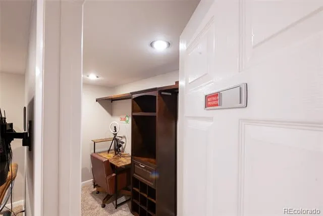 2105 Eagle View Drive Colorado Springs, CO 80909