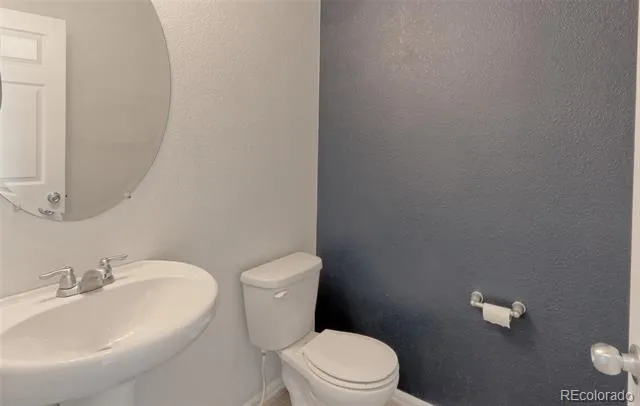 10434 Troy Street Commerce City, CO 80022
