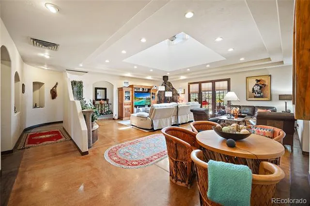 8200 Abbey Road Pueblo, CO 81004