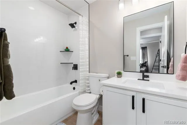 9561 Brentford Drive Littleton, CO 80130