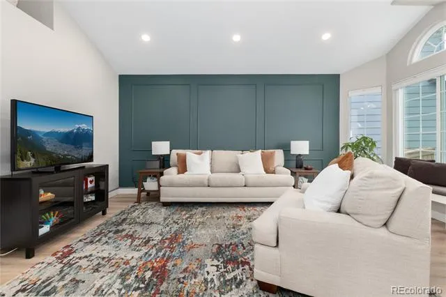 9561 Brentford Drive Littleton, CO 80130