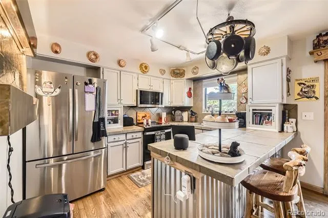 4845 S Taft Street Morrison, CO 80465