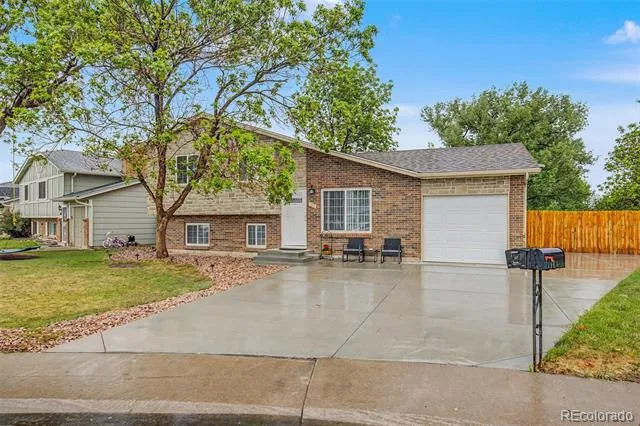 4664 S Garland Way Littleton, CO 80123