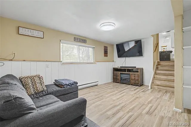 4664 S Garland Way Littleton, CO 80123