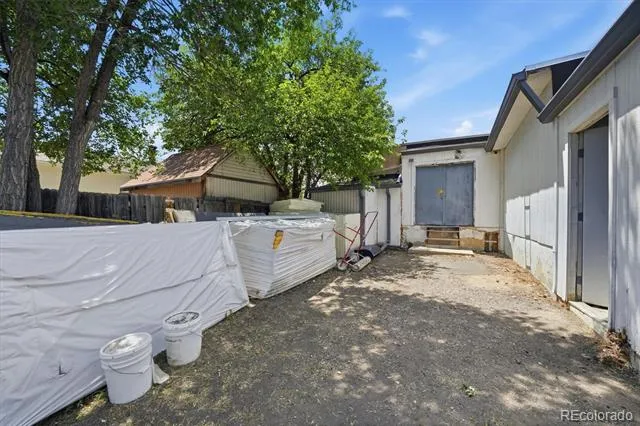 1050 S Quitman Street Denver, CO 80219