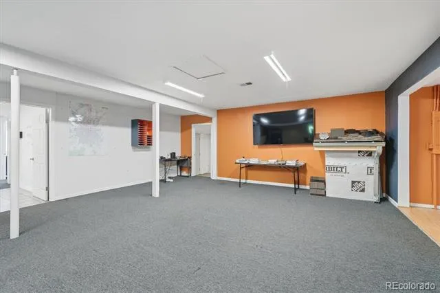 1050 S Quitman Street Denver, CO 80219