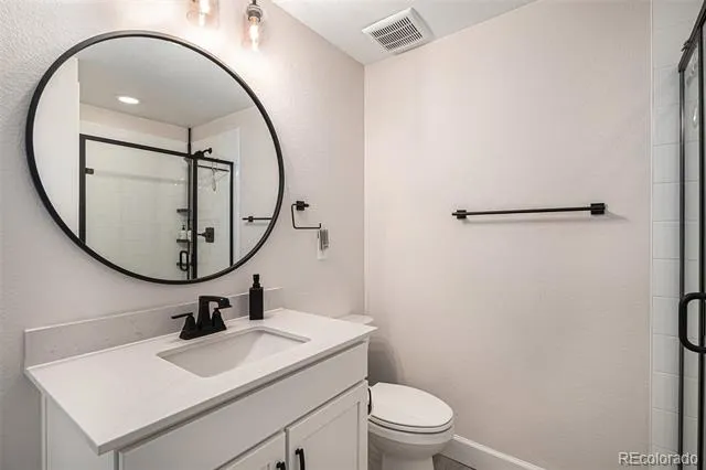 7338 S Yantley Way Aurora, CO 80016