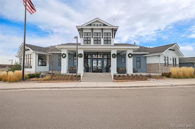 7338 S Yantley Way Aurora, CO 80016