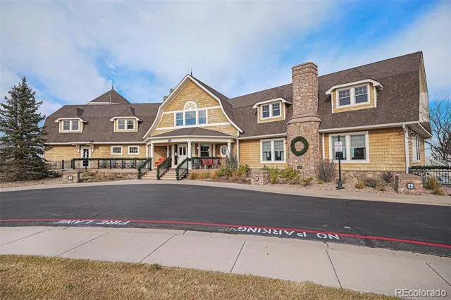 7338 S Yantley Way Aurora, CO 80016