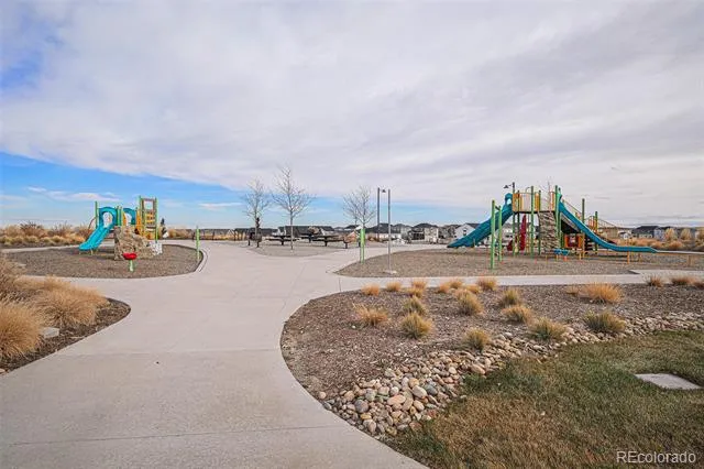 7338 S Yantley Way Aurora, CO 80016