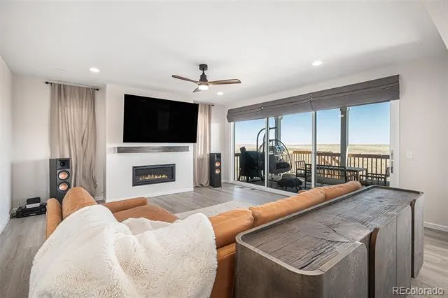 7338 S Yantley Way Aurora, CO 80016