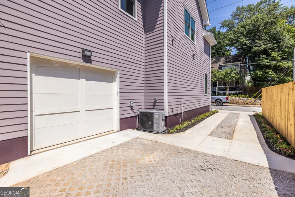 169 Chester AVE SE Atlanta, GA 30316