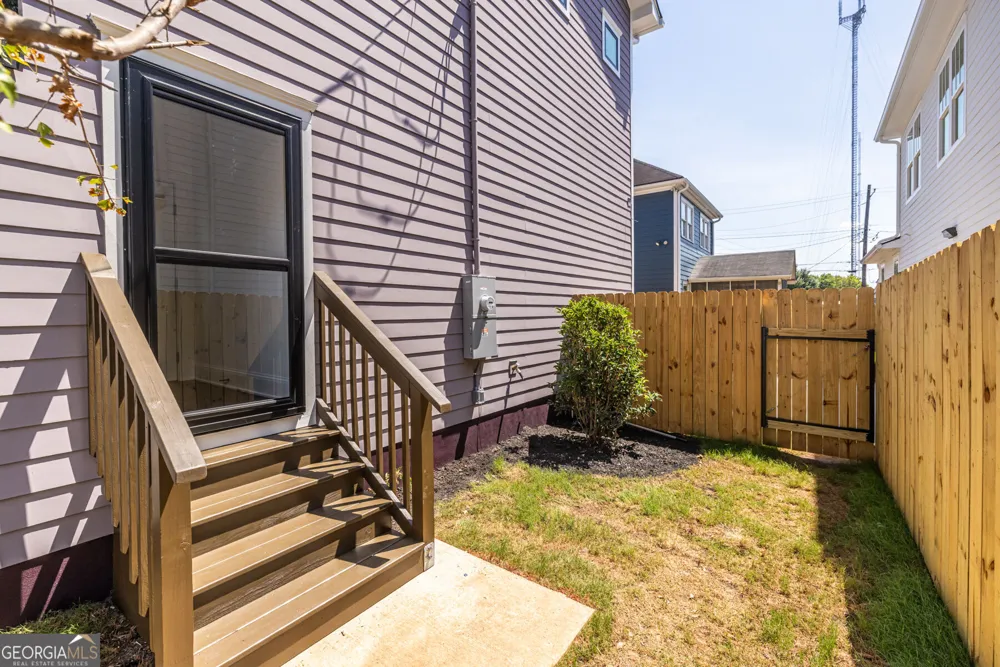 169 Chester AVE SE Atlanta, GA 30316