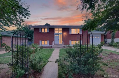 4119 Palmer Park Boulevard