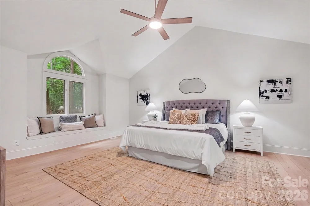 5042 Marci Lane Belmont, NC 28012