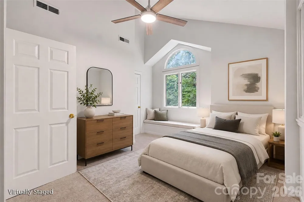 5042 Marci Lane Belmont, NC 28012