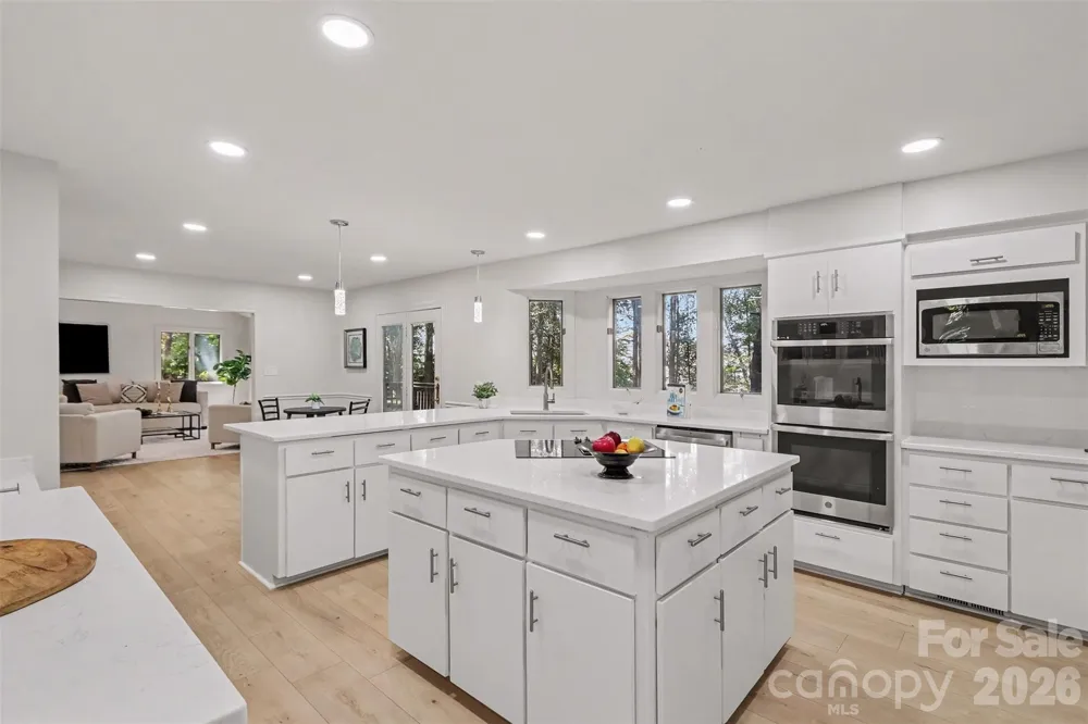 5042 Marci Lane Belmont, NC 28012