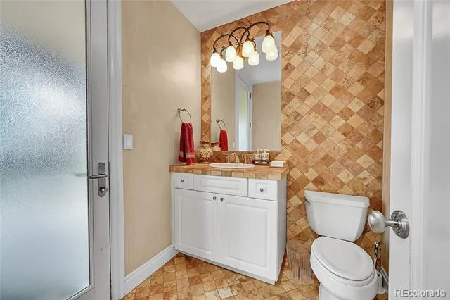 6783 E Orchard Road Greenwood Village, CO 80111