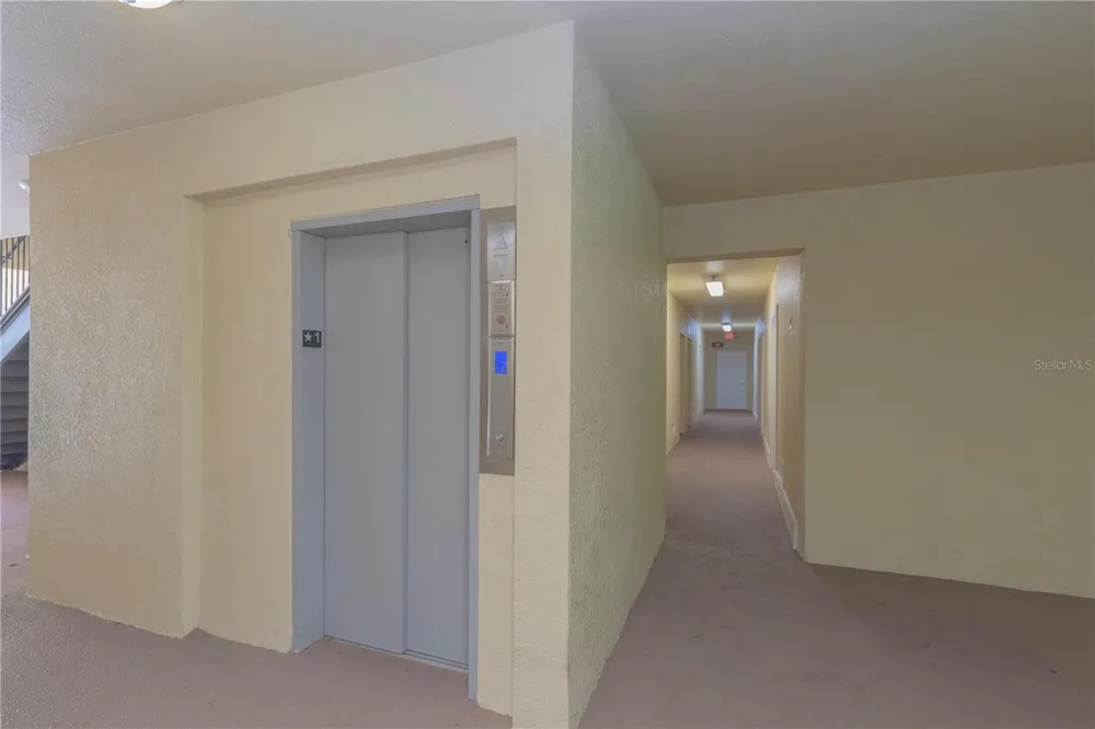 5065 ROYAL PALMS WAY #303 New Port Richey, FL 34652