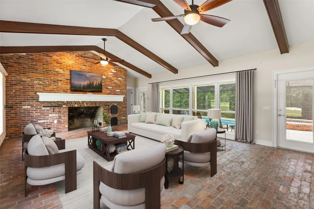 1602 COUNTRY CLUB ROAD Eustis, FL 32726