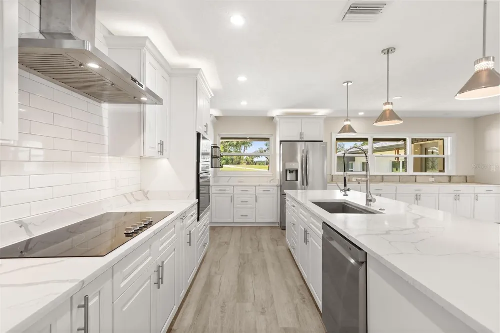 1602 COUNTRY CLUB ROAD Eustis, FL 32726