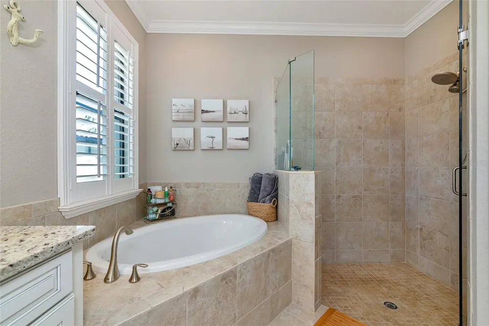 2938 DESERT PLAIN COVE Bradenton, FL 34211