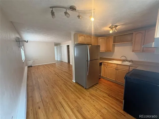 1063 Clarkson Street #8 Denver, CO 80218