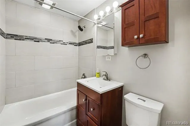 2474 Newland Street Edgewater, CO 80214