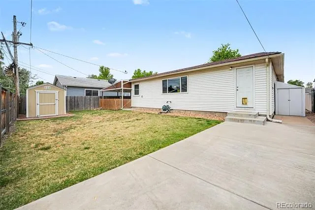2474 Newland Street Edgewater, CO 80214