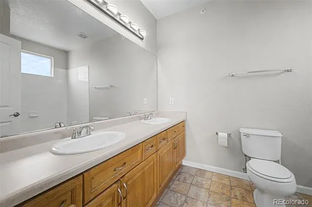 7479 S Alkire Street #302 Littleton, CO 80127