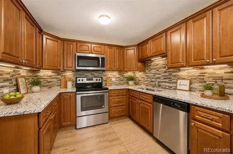 720 S Clinton Street #7C