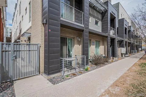 1323 Elati Street #6