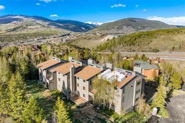 304 Ryan Gulch Court #B102 Silverthorne, CO 80498