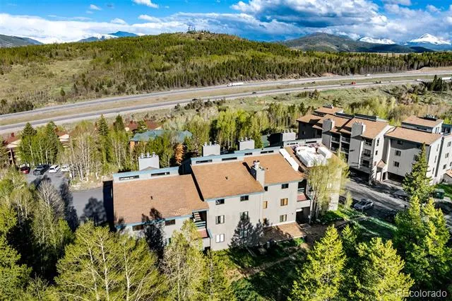 304 Ryan Gulch Court #B102 Silverthorne, CO 80498
