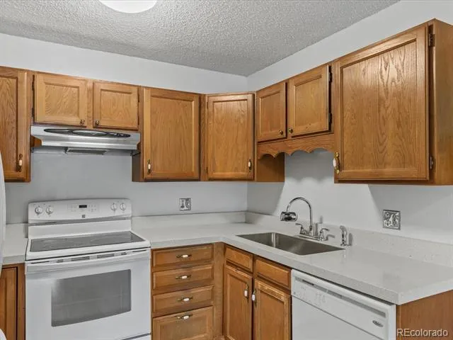 3144 S Wheeling Way #209 Aurora, CO 80014