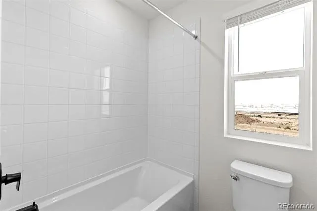 47378 Bluebell Avenue Bennett, CO 80102