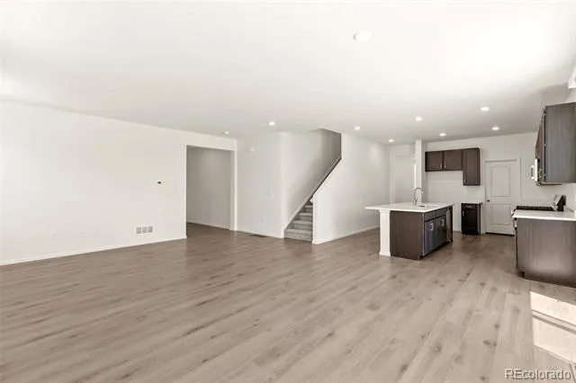 47378 Bluebell Avenue Bennett, CO 80102
