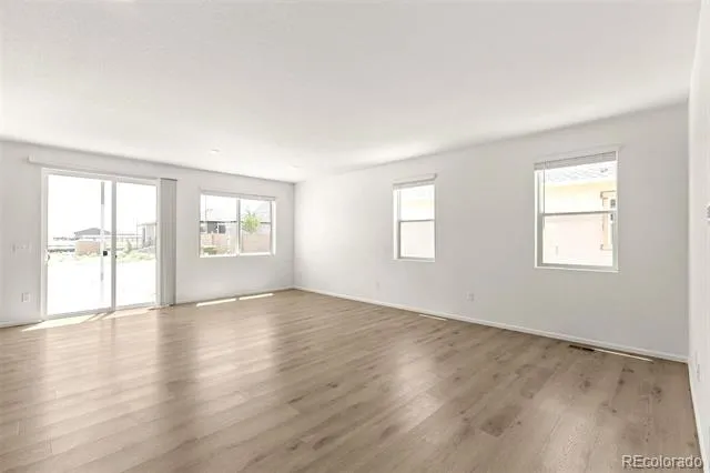 47378 Bluebell Avenue Bennett, CO 80102